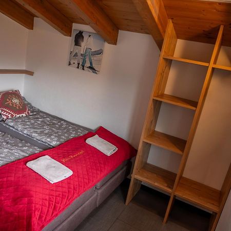 Haus Piesendorf Apartment ภายนอก รูปภาพ